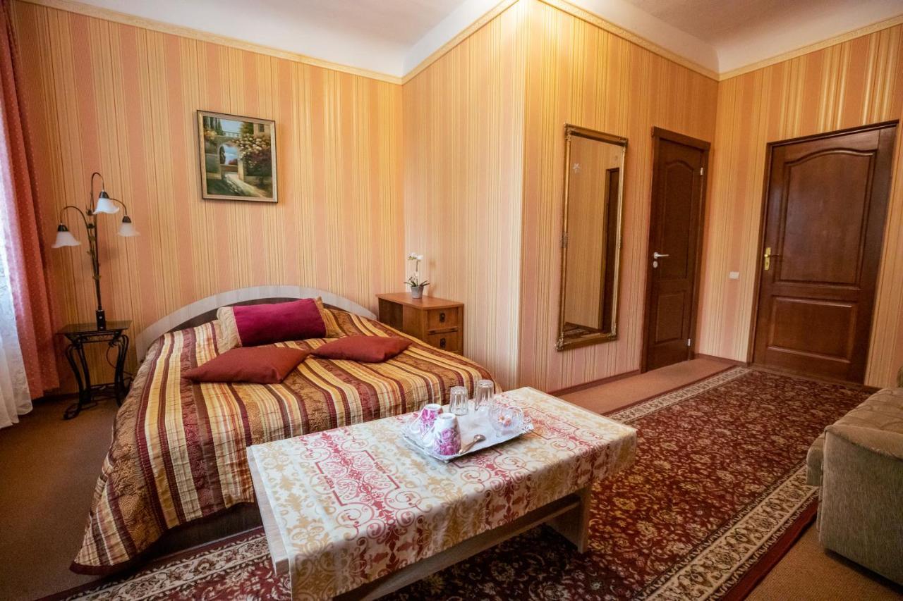 City Center Kakis B&B Sigulda Esterno foto